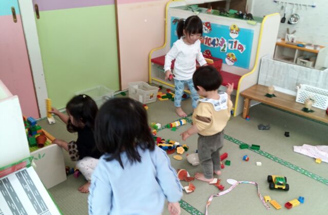 ３/３０今日の子どもたち（ひよこ組・うさぎ組）