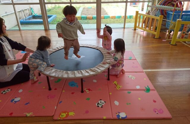 子どもの様子(ひよこ・うさぎ・りす組）