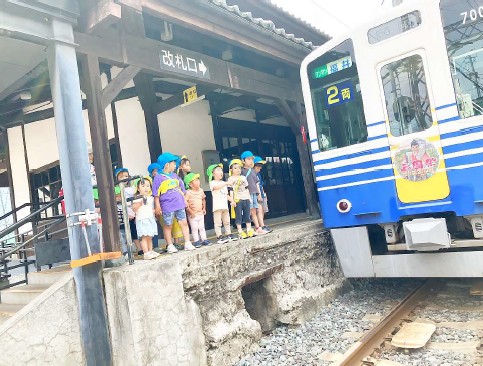 電車を見てきたよ♪（ぞう組・りす組）