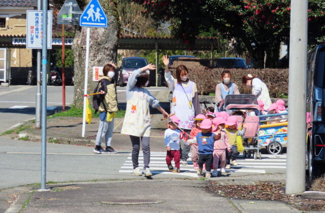 お散歩楽しいね♪