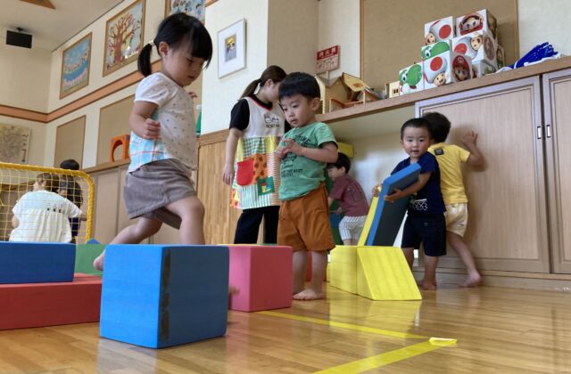 大きなホールで遊ぼう！！