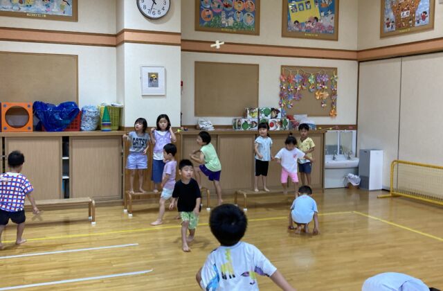 世界に一つのブーメランとコマ